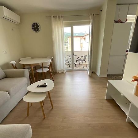 Spring Apartment In Përmet Dış mekan fotoğraf
