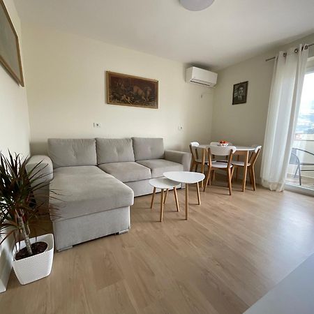 Spring Apartment In Përmet Dış mekan fotoğraf